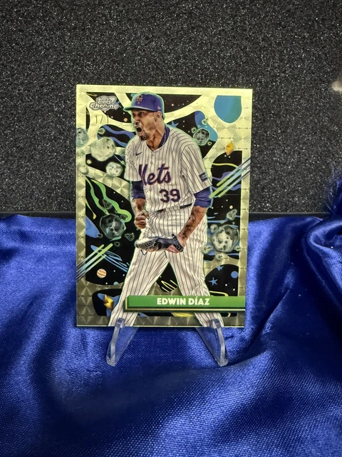 2025 Topps Cosmic Chrome Edwin Diaz Superfractor 1/1
