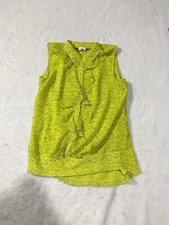 Cabi Blouse Womens XS Green Yellow Geometric Sleeveless Layered Flow Front