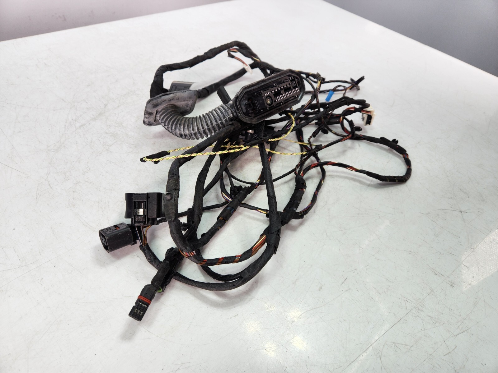 ✅ 2010-2014 OEM Rolls Royce Ghost RR4 Front Left Side Lower Door Wiring Harness
