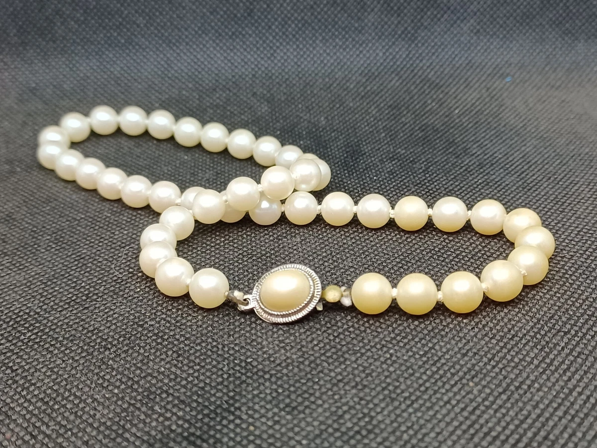 Used pearl necklace clearance