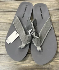 Wave Zone Men’s Gray Flip Flops Size 14 NWT