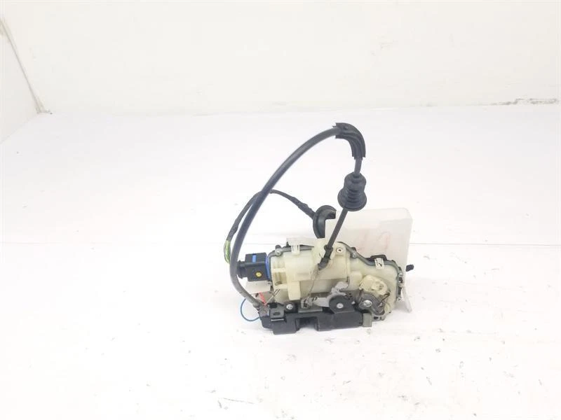 Volkswagen Transporter 2015 cerradura de puerta delantera panel lateral derecho furgoneta  Foto 3 de 4