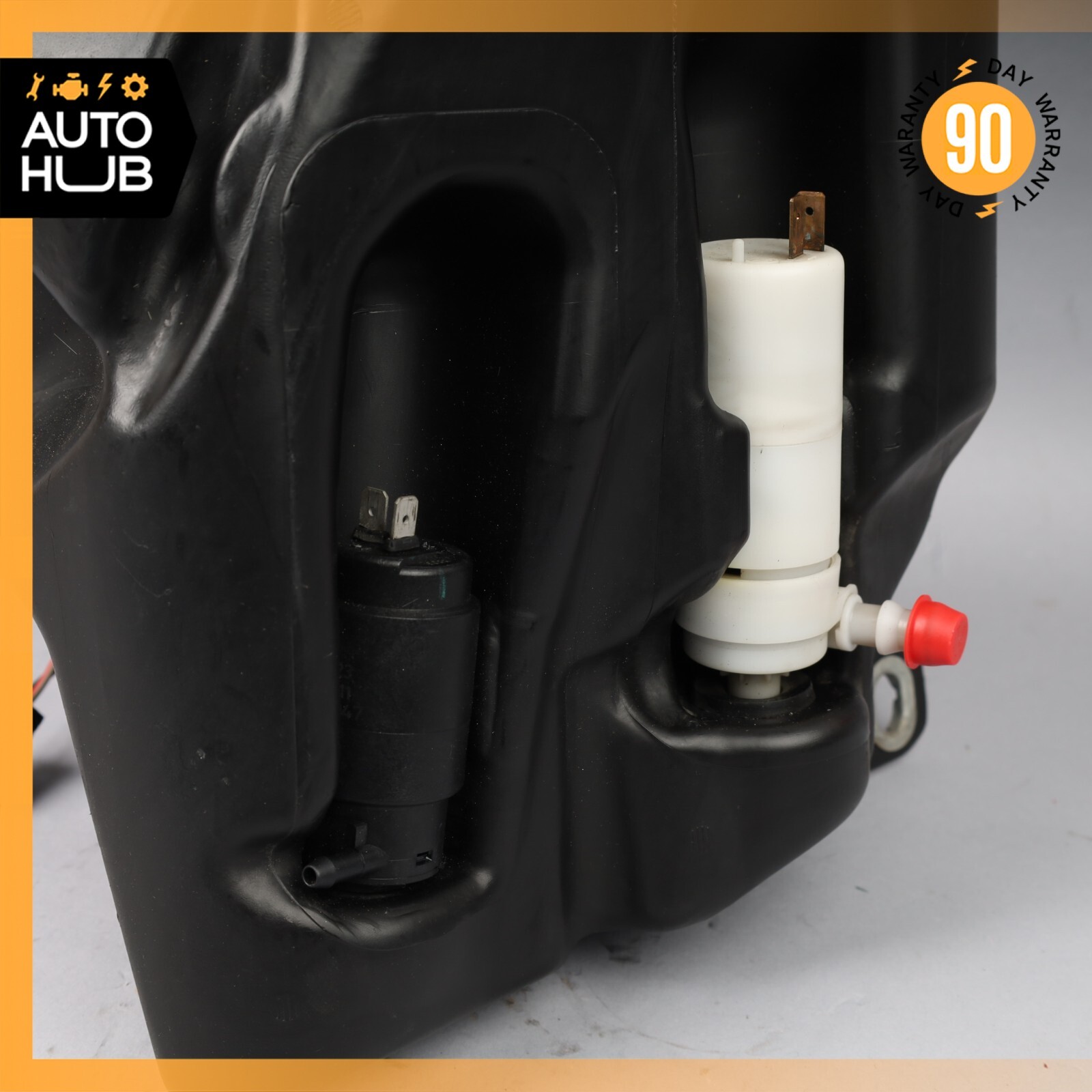 08-19 Maserati GranTurismo S M145 Headlight Windshield Washer Bottle Tank 61k