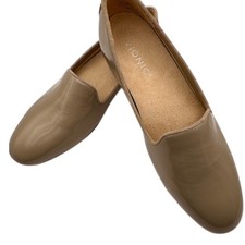 NWOT VIONIC Willa II Slip on Flat Loafer Patent Tan Biege 7.5