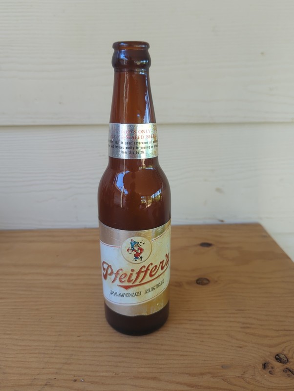 Pfeiffer's Famous Beer 12 Oz Vintage Bottle