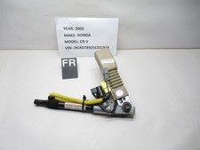 2002-2006 Honda Crv- Front Right Side Seat Belt Buckle Oem