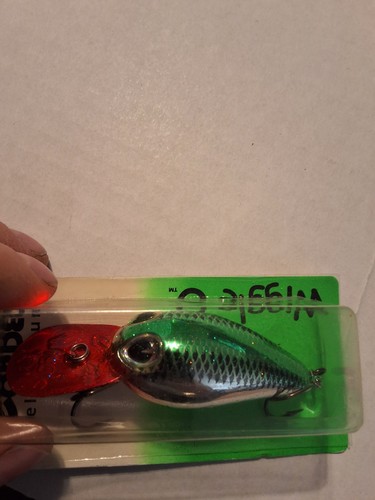COTTON CORDELL WIGGLE O ESCA DA PESCA ARGENTO/GRN BCK RD LP NOS VINTAGE 2001 USA - Foto 3 di 6