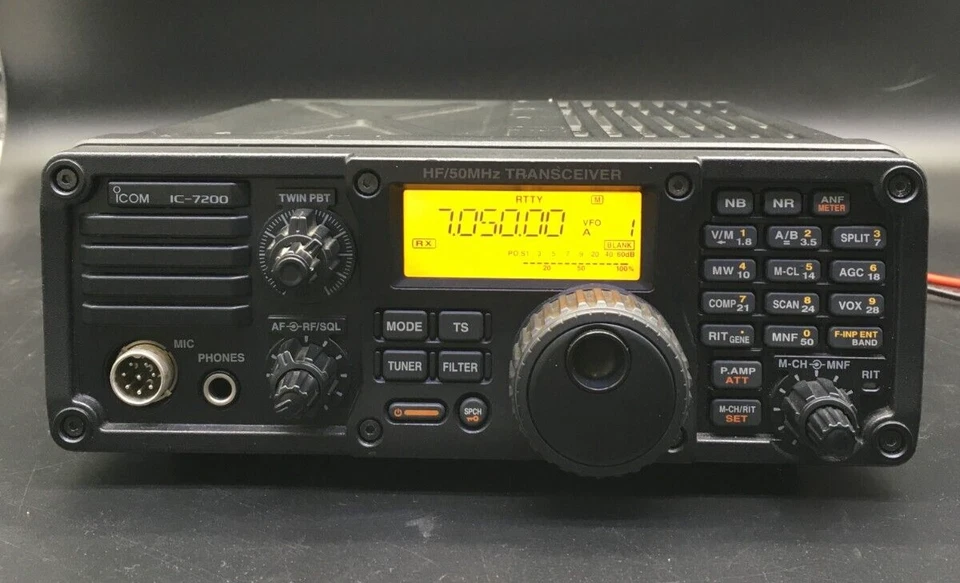 ICOM IC-7200 HF/50MHz All Mode Transceiver Amateurfunk 50W Modifikation getestet - Bild 2 von 4