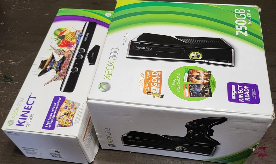 Microsoft Xbox 360 Kinect Holiday Bundle 250GB Glossy Black Console - Image 4 of 4