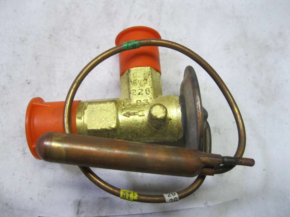 A/C Expansion Valve 4 Seasons 38720 Foto 2 de 4