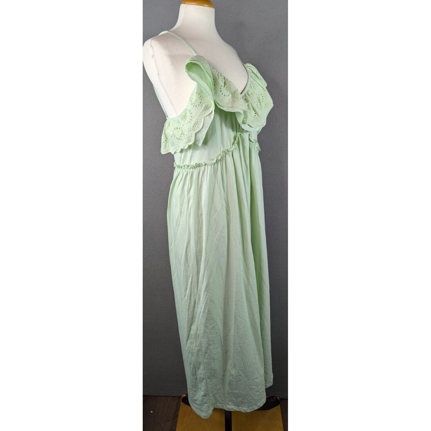 ZARA Eyelet Ruffled Neck Embroidered Knit Maxi Dress Boho Spring Green Large NWT thumbnail 4