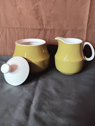 Vintage Mikasa Cera-stone Creamer And Sugar Set With Lid Green And White - Picture 2 of 6