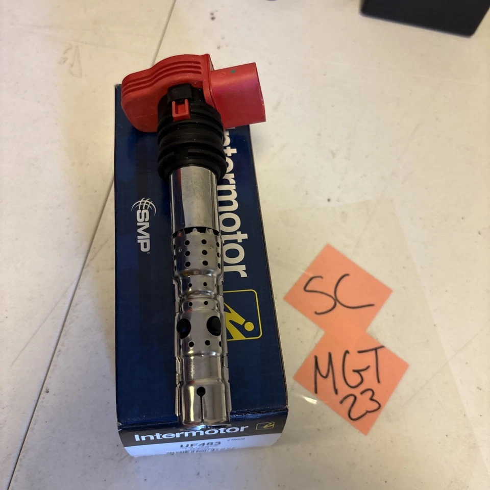 Bobina de encendido estándar de productos de motor UF483 para Audi A4 A4 Quattro A6 A6 Quattro Foto 2 de 2