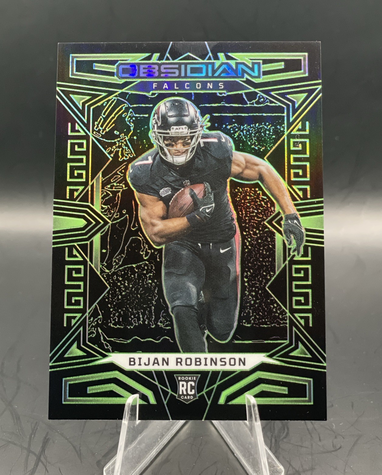 2023 Panini Obsidian Bijan Robinson #105 Green Electric Etch /25 (RC) Falcons
