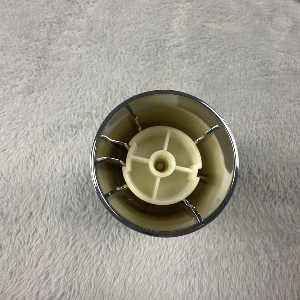 Grifo cruzado de metal para ducha cromado montaje en pared American Standard Hampton Foto 4 de 4