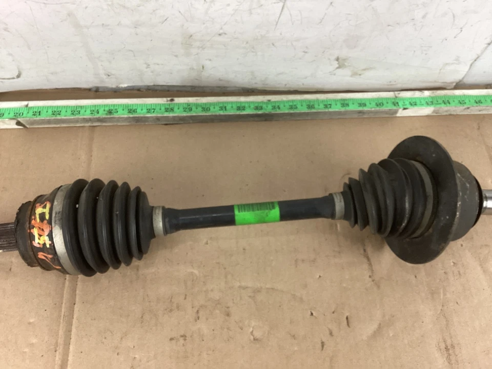 2013 - 2016 梅赛德斯奔驰 X166 GL450 左前驱动侧轴轴原始设备制造商 — 第 3/4 张图片