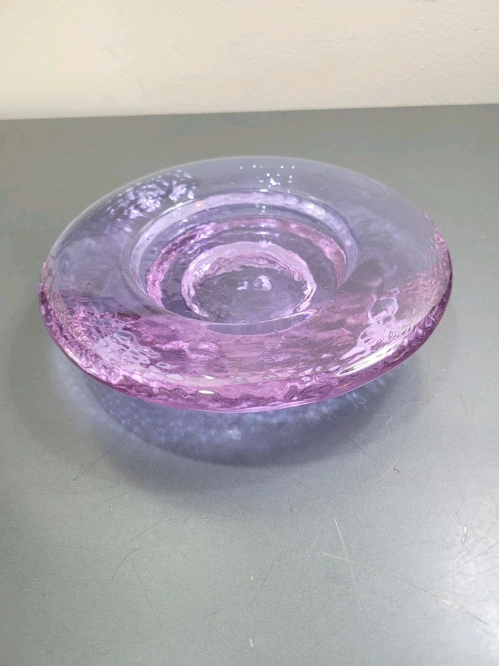 Candelabro Carrito de Vino Púrpura Lavanda Vidrio Fuego y Luz 6.5" Usado en Excelente Condición Foto 2 de 4