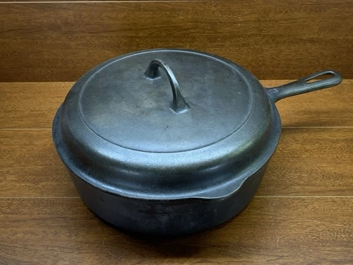 Griswold Cast Iron #8 Chicken Pan Erie P.A. 777 C 1098C Self Basting Lid Read