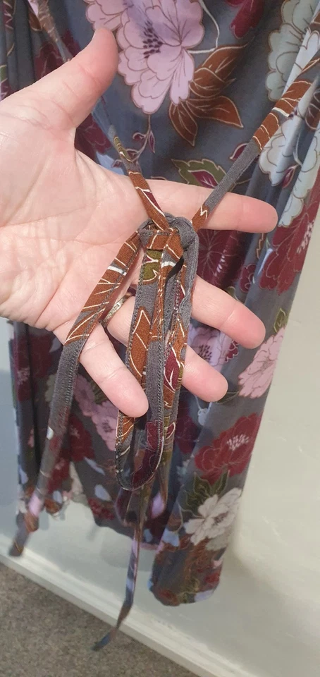 PRETTY NEXT BEACHWEAR HALTERNECK LIGHT & AIRY SUN DRESS PLUS SIZE 18 - Image 4 of 4