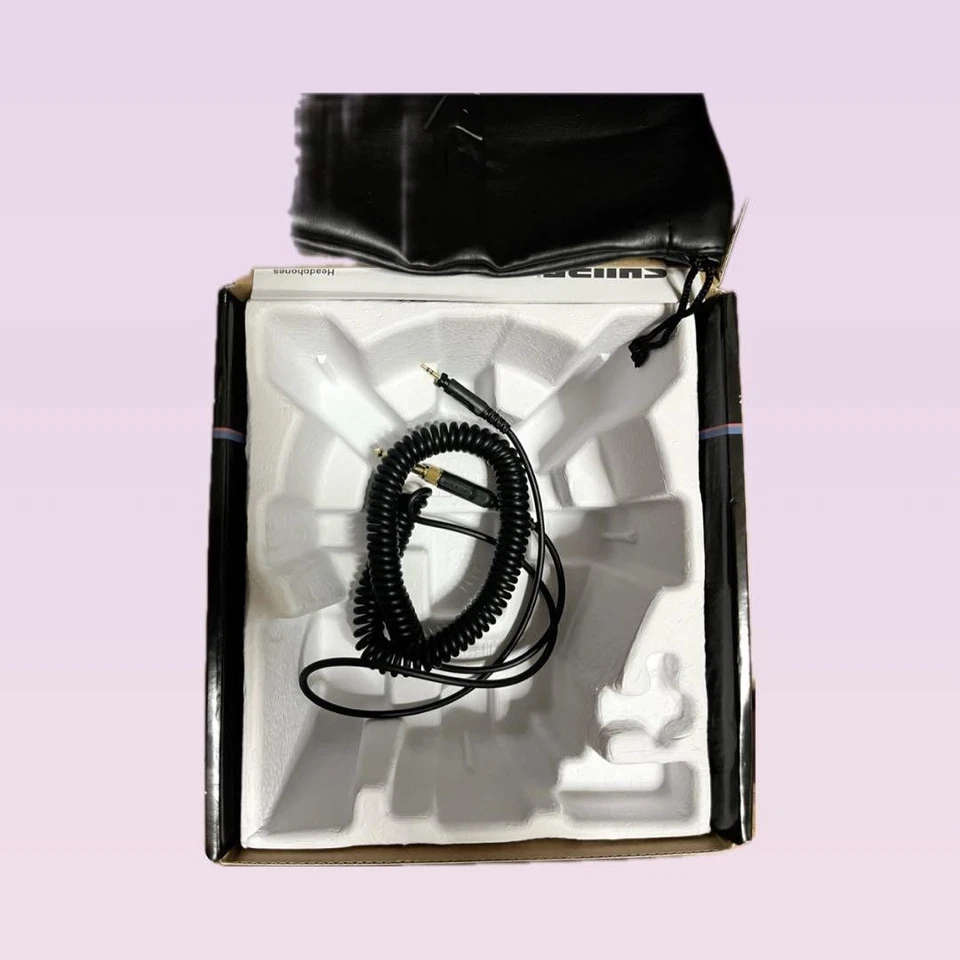 Shure SRH440 Professional Studio Headphones Black Used Excellent Condition - Image 4 of 4