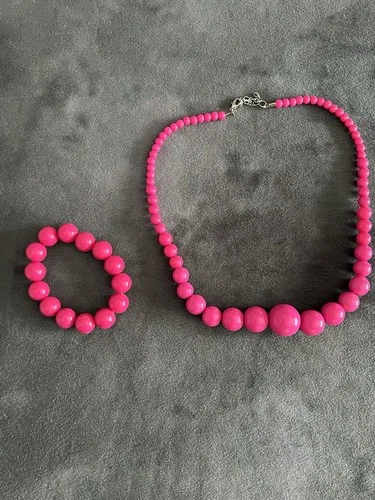 Vintage Hot Pink Beaded Necklace & Stretch Bracelet Set Costume Jewelry