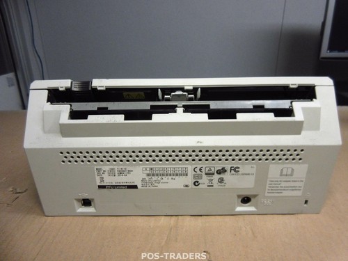 FUJITSU fi-6110 A4 Scanner 600dpi Color Document Duplex USB 839 SCANS / LINES - Bild 4 von 5