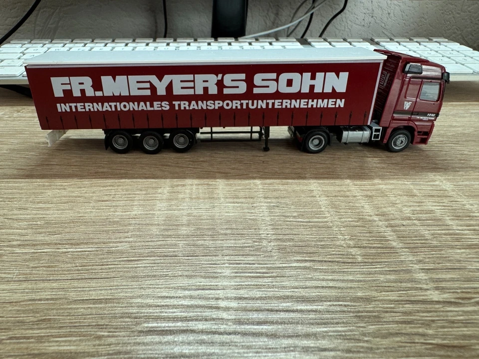AWM 1:87 Camion Mercedes FR.Meyer's Sohne Buone Condizioni Senza OVP - Immagine 2 di 4