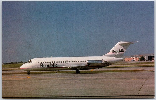 Flugzeug Republic Airlines Mcdonnell Douglas DC-9-15 C/N 47063 N91S Postkarte