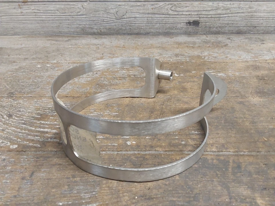 Braçadeira suporte cabide escape silenciador traseiro KTM 990 Supermoto R - Imagem 3 de 4