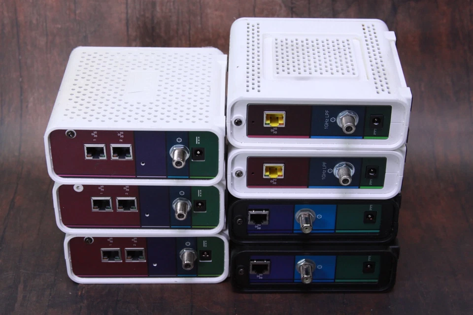 LOT OF 7 Motorola Arris Surfboard SB6121 SB6190 SBG6700-AC Cable Modems NO CORDS - Image 2 of 4