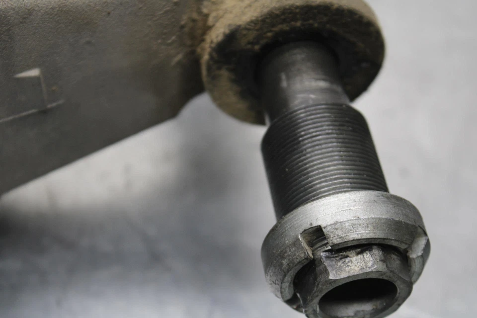 1999 Suzuki GSXR600 BRAÇO OSCILANTE TRASEIRO SUSPENSÃO TRASEIRA BRAÇO OSCILANTE BB580 - Imagem 2 de 4