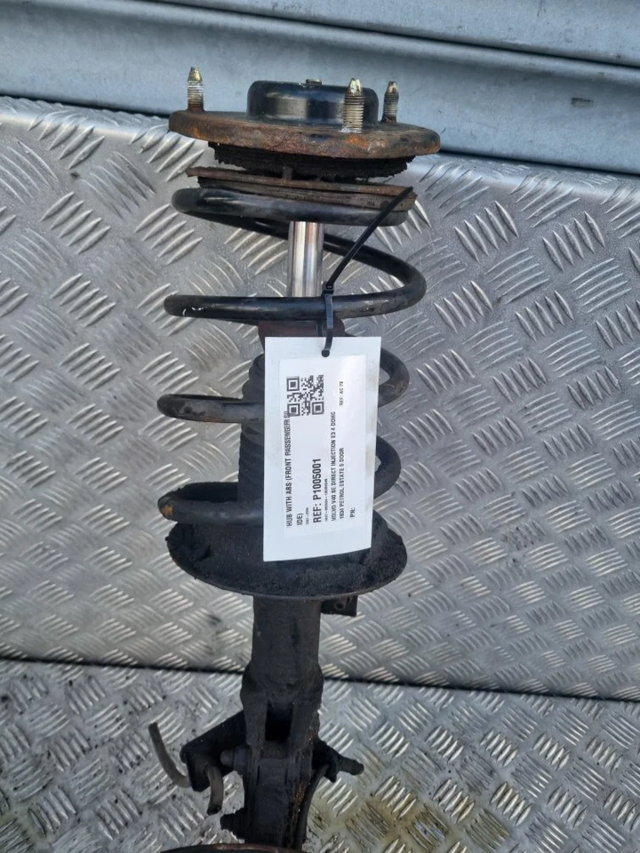 VOLVO V40 HUB AND SUSPENSION  FRONT PASSENGER SIDE 2001-2004 ESTATE - Image 4 of 4