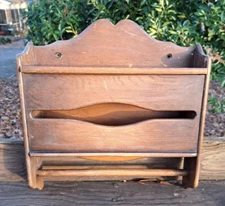 Vintage Primitive Bathroom Wooden Wall Shelf Tissue Towel Holder Farmhouse Decor