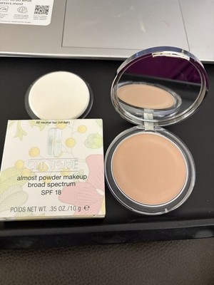 Clinique Almost Powder Makeup 02 Neutral Fair SPF18 Oil Free Pressed Powder NEW