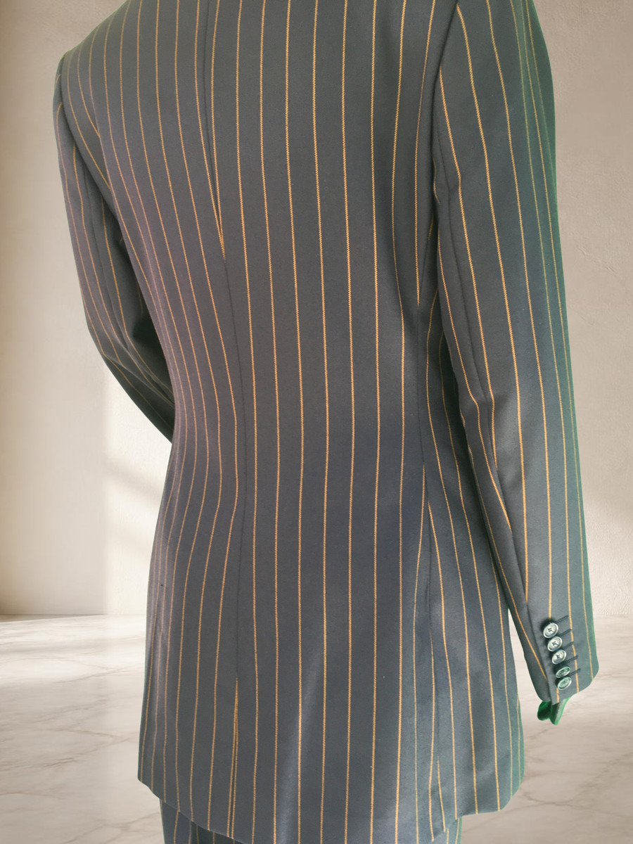 Authentic Dolce & Gabbana Women's Pinstripe Wool Suit IT 44 US 8 Made in Italy View 5