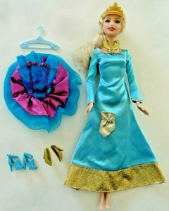 les accessoires de barbie