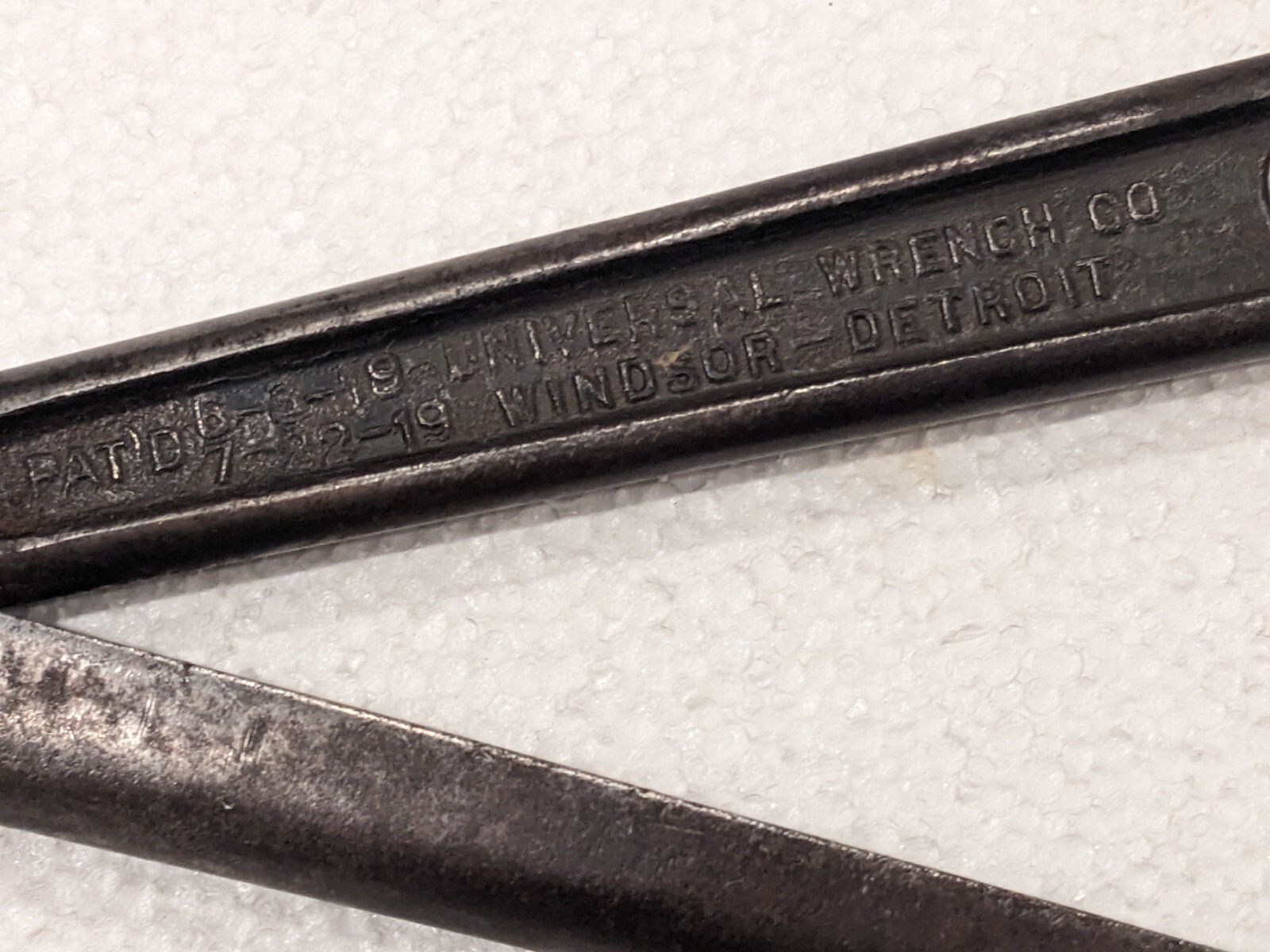 vintage tool 8" Universal Wrench Co Lever Handle adjustable wrench good