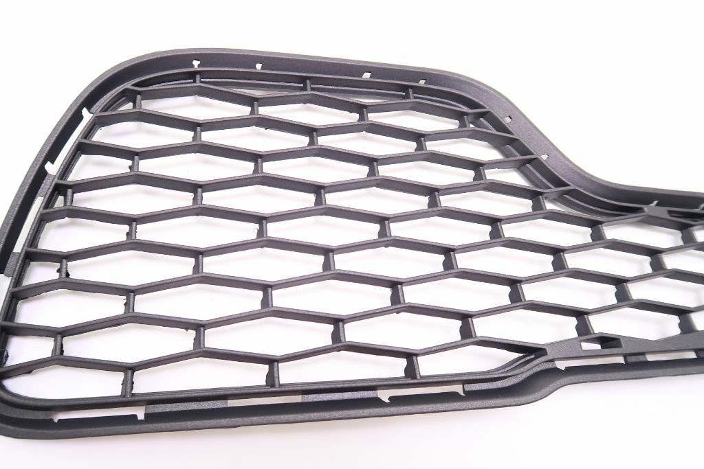 Maserati Ghibli front bumper right grille 1pc 760