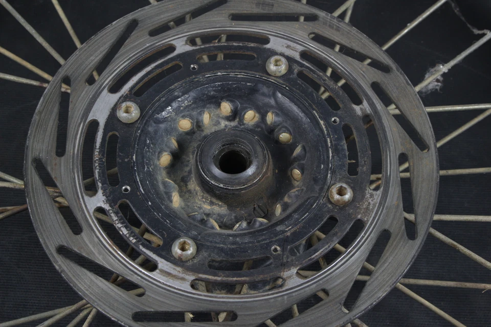 Honda CR125R 1986 rueda delantera completa B4357 Foto 2 de 4