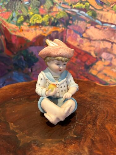 Vintage Andrea by Sadek 4.25" Piano Baby Boy Bisque Porcelain 6682 Japan 1950s - Picture 1 of 11