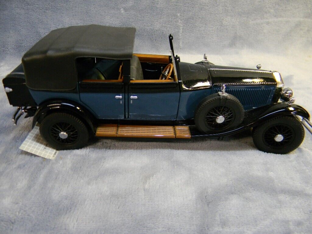 SCALE  ROLLS ROYCE PHANTOM I VINTAGE BLUE FRANKLIN MINT DIECAST CAR