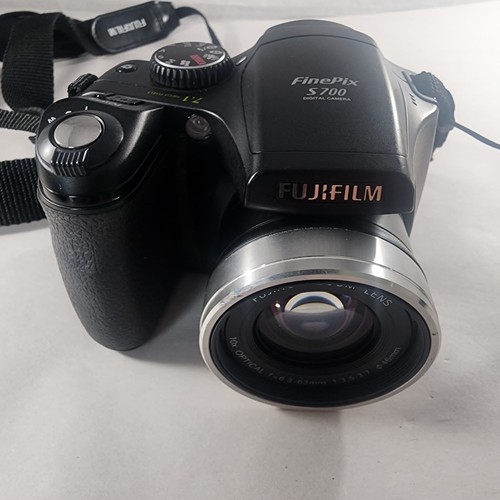 Fujifilm FinePix S700 7.1 MP Digital Camera Tested - Picture 11 of 12