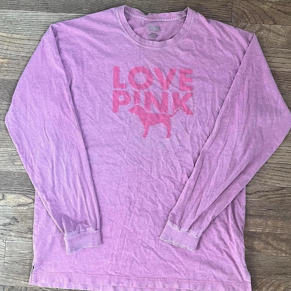 Top rosa Victoria's Secret años 2000 manga larga talla mediana buen estado Foto 2 de 4