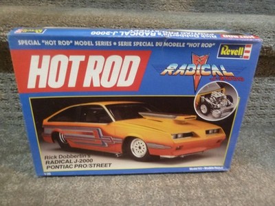 Revell Hot Rod Radical J-2000 Rick Dobbertin s Pro Street M20F Model Kit NEW