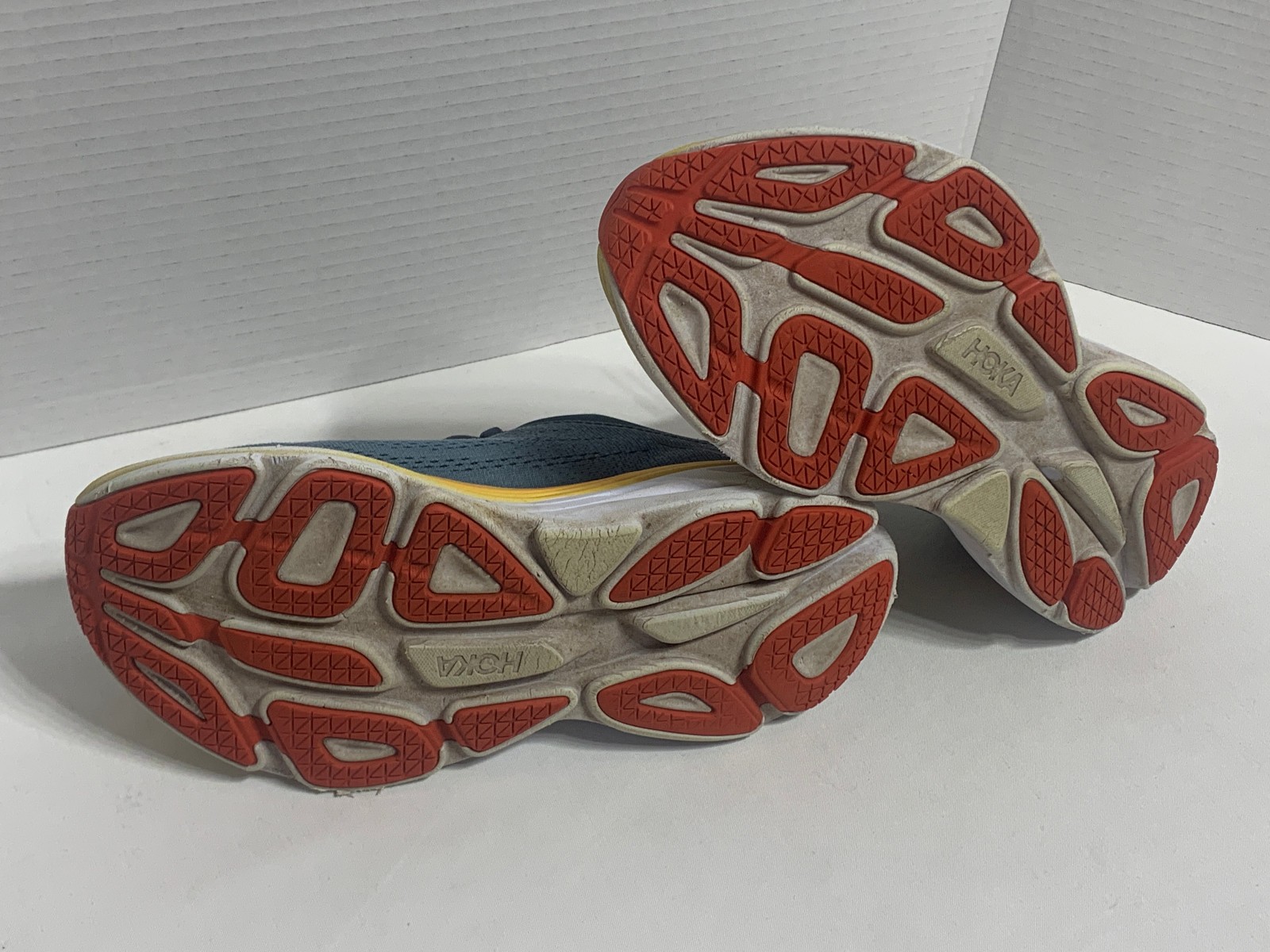 Hoka One One Bondi 8 Shoes Mens Size 8D Gray Yellow Running Sneakers Max Cushion thumbnail 10