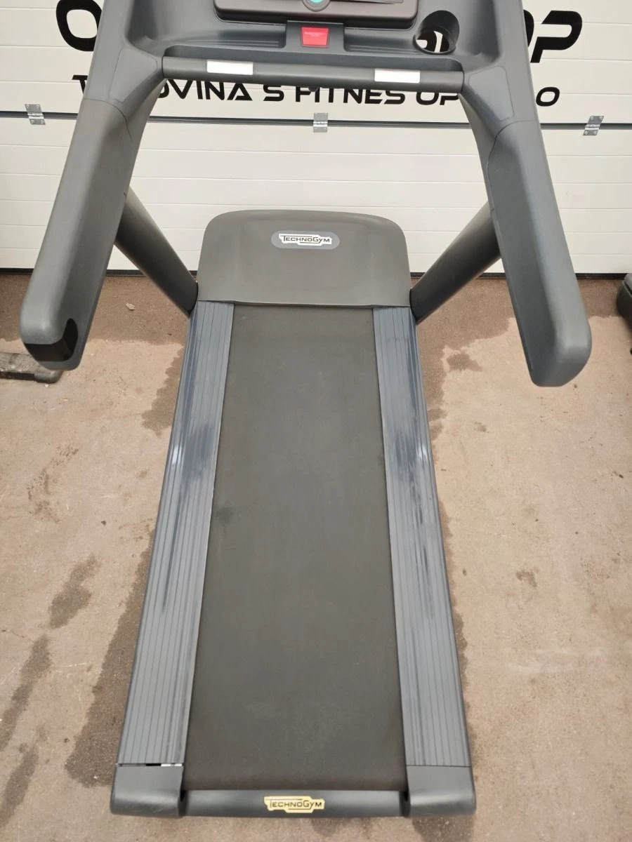 Technogym Excite Run Now 500 Treadmill