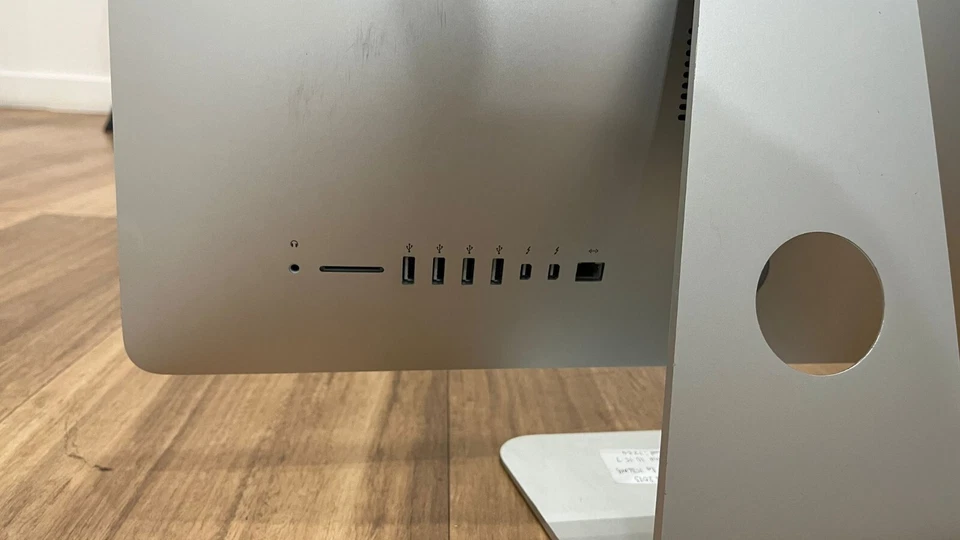 Apple iMac A1418 (Lat 2013) 21.5" intel Core i5 4th Gen 2.7GHz/8GB/ 1TB SATA HDD - Image 3 of 4