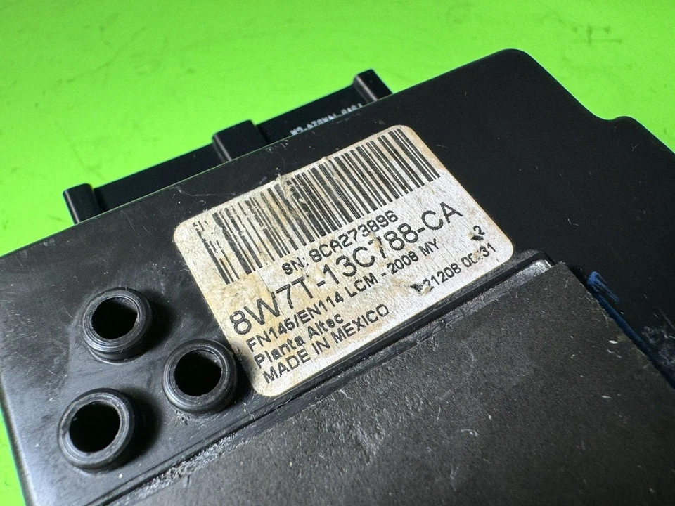08-11 CROWN VIC GRAND MARQUIS/ LIGHTING CONTROL MODULE LCM 8W7T-13C788-CA OEM - Image 2 of 4