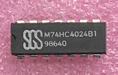 SGS Thomson M74HC4024B1R binary counter 7-bit Integrated Circuit