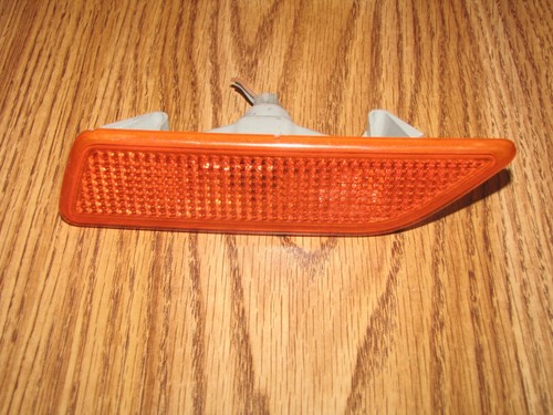 MERCEDES CLS-CLASS FRONT SIDE MARKER LIGHT LH 2006-2011 OEM DRIVER A2198200321
